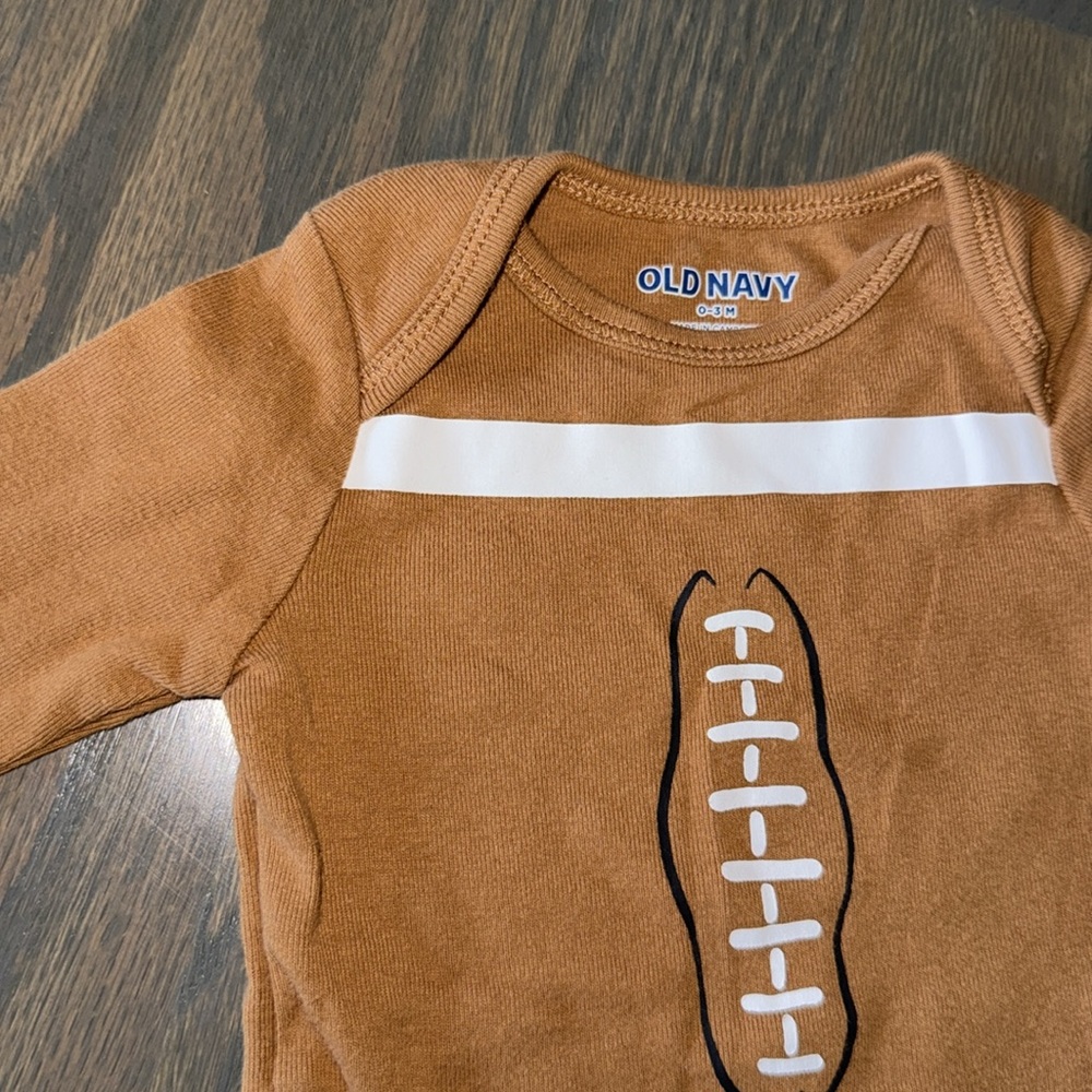 Old Navy Long-Sleeve Football Graphic Bodysuit | 0-3M - Picture 3 of 5